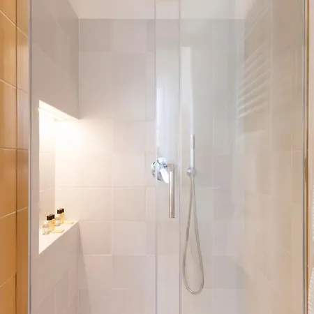 Apartment Trilocale Corso Plebisciti - Dateo
