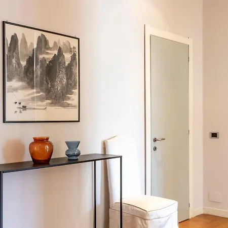Apartment Trilocale Corso Plebisciti - Dateo Milan