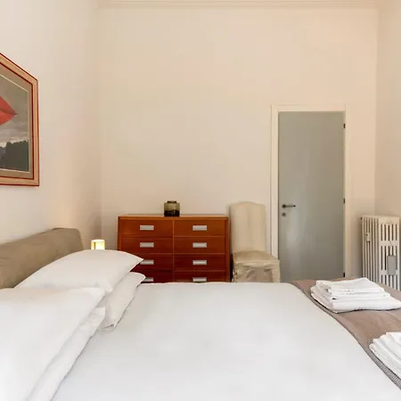Apartment Trilocale Corso Plebisciti - Dateo Milan